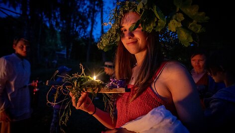 Musteikos (Varėnos raj.) kaimo bendruomenė &scaron;venčia trumpiausią metų naktį &ndash; Rasas