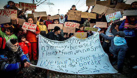 Idomeni stovykloje prieglobsčio pra&scaron;ytojai surengė protesto akciją