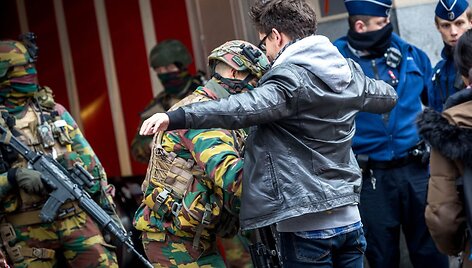 Briuselio gatvėse patruliuoja kari&scaron;kiai ir policija