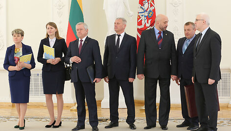 Dalia Grybauskaitė susitiko su Ukrainos kariais savanoriais