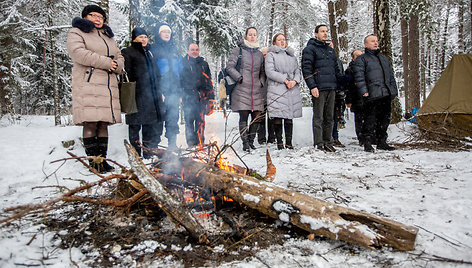 Stačiatikiai Jėzaus krikšto dieną paminėjo maudydamiesi Balžio ežere