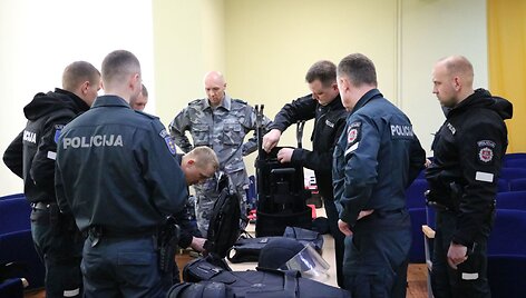 Moksleiviai dalyvavo atvirų durų dienos renginyje