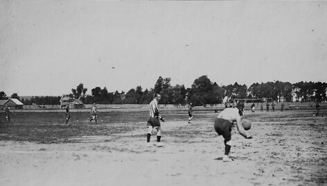 Karo mokyklos kariūnų futbolo varžybos 1925 m.