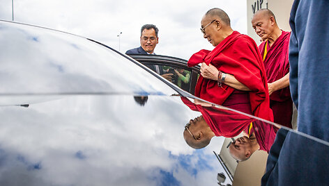 Dalai Lamos pasitikimas Vilniaus oro uoste