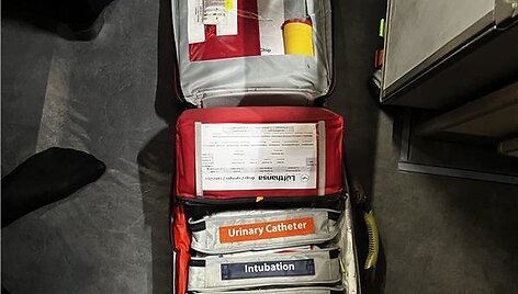 Gydytojas i&scaron; Kauno suteikė skubią medicininę pagalbą skrydžio vir&scaron; Atlanto metu