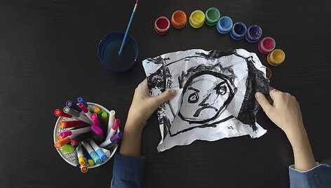 shutterstock_2582624hjkl;