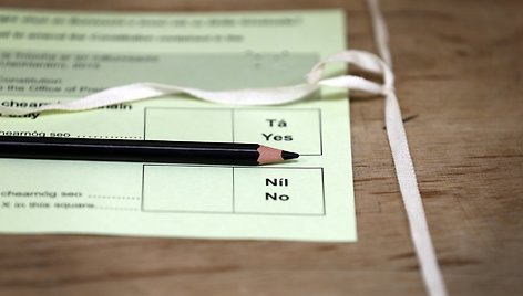 Airijoje istorinis referendumas dėl tos pačios lyties santuokų