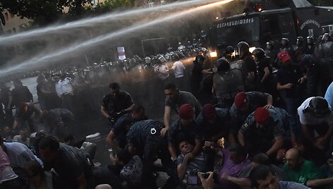 Armėnijoje demonstracija dėl padidėjusių elektros kainų
