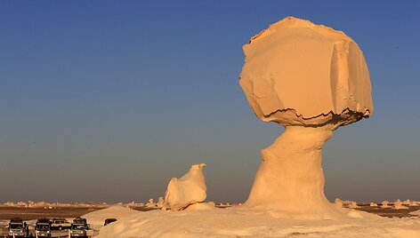 Egipto pajėgų atakuota automobilių kolona