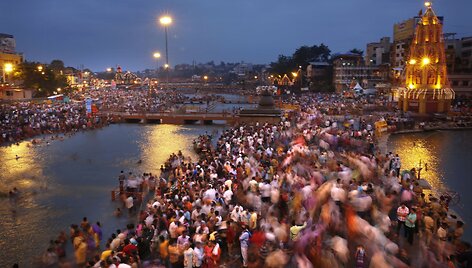 &bdquo;Kumbh Mela&ldquo; &scaron;ventė Indijoje