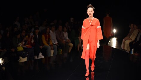 &bdquo;Hiromichi Nakano&ldquo; 2016 m. pavasario-vasaros kolekcija