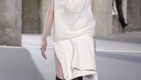 &bdquo;Rick Owens&ldquo; 2016 m. rudens-žiemos kolekcijos modelis
