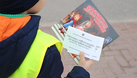Tel&scaron;ių policijos pareigūnai kovoti su pažeidėjais pasitelkė mažamečius