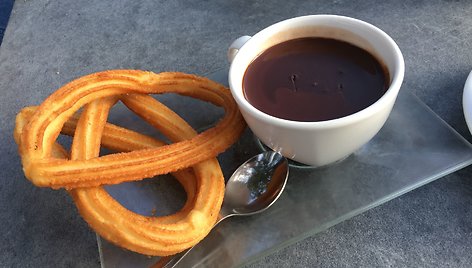 Ispaniškas desertas – churros