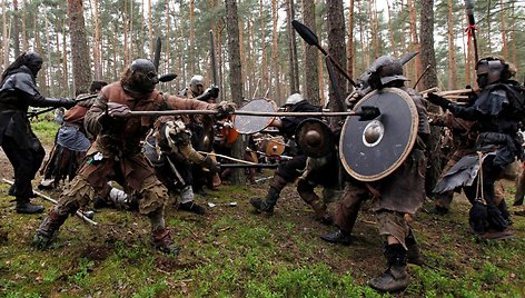 Mūšio scenų iš J.R.R. Tolkieno kūrinio „Hobitas“ inscenizacija