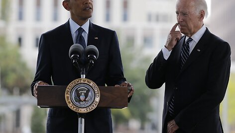 JAV prezidentas Barackas Obama ketvirtadienį nuvyko į gedintį Orlandą