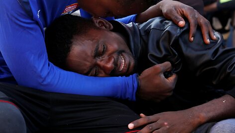 Laivas Viduržemio jūroje gelbsti i&scaron;sekusius &Scaron;iaurės Afrikos migrantus