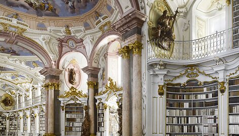 Admonto abatijos biblioteka Austrijoje