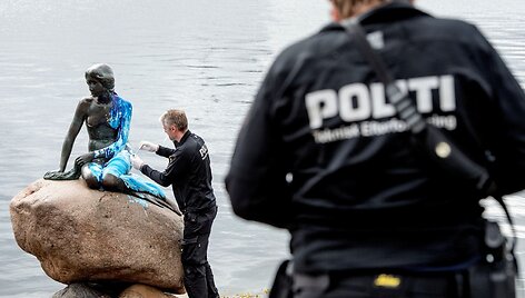 Kopenhagos &bdquo;Undinėlė&ldquo; vėl nukentėjo nuo vandalų