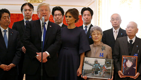 Donaldo Trumpo vizitas Japonijoje
