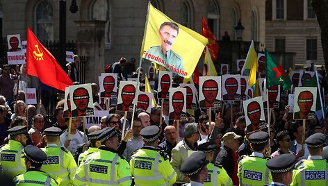 Prie&scaron; Erdogano vizitą Londone įvyko protestas