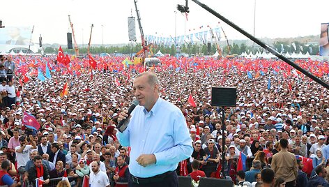 Daugiatūkstantinis Erdogano palaikymo mitingas Turkijoje