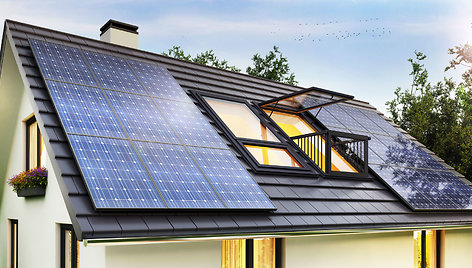 Vis dar galima kreiptis dėl ES paramos saulės elektrinėms – svarbu įsivertinti, ar stogas tinkamas