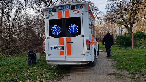 Baltijos jūroje ties Karkle iš valties iškrito žvejys