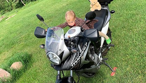 Anesteziologo A.Maco &scaron;eimyninės kelionės motociklu