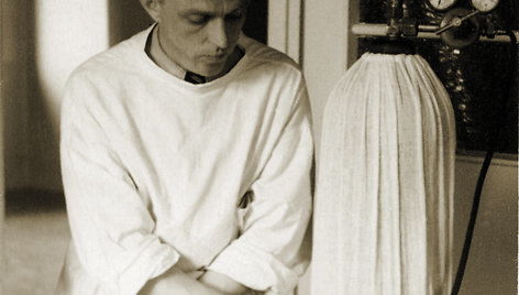 Gydytojas chirurgas Vytautas Mikalauskas (narkotizatoriumi dirbo iki 1960 metų)