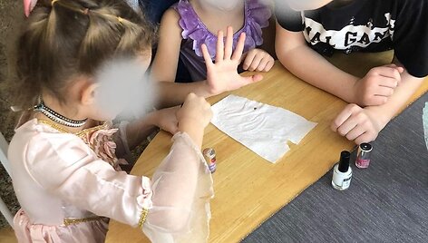 Pareigūnės prieglobstį suteikė 14 nuo karo bėgančių ukrainiečių