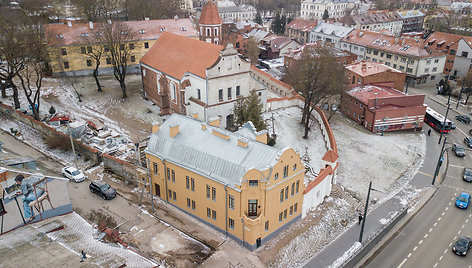 Atnaujinta seserų benediktinių vienuolyno komplekso kleboniją