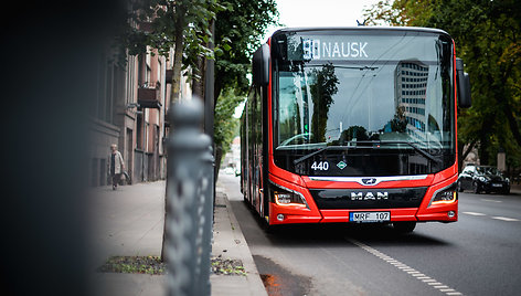 Naujasis 18 metrų ilgio „MAN Lion‘s City“ hibridinis autobusas