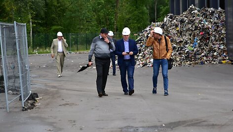 Seimo narių ir Kauno rajono savivaldybės apsilankymas Kauno MBA
