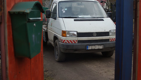 Vilniečio kieme muitininkų aptikta cigarečių kontrabanda