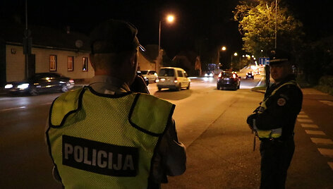 Policijos reidas &scaron;ventės &bdquo;&Scaron;iaulių naktys&ldquo; metu