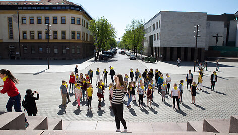 Tarptautinę &scaron;okio dieną &ndash; masinis vaikų flashmob&lsquo;as Kauno &scaron;irdyje