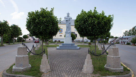 Veliuona