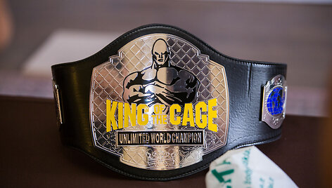 &bdquo;King of the Cage 003&ldquo; sportininkų svėrimai