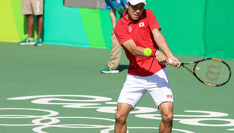 Bronziniame Rio pragare Kei Nishikoris nugalėjo Rafaelį Nadalį