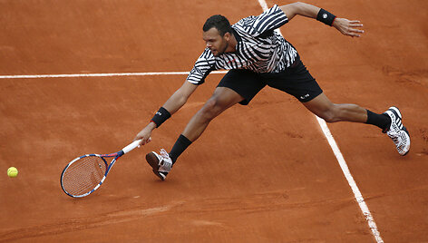 Jo-Wilfriedas Tsonga prie&scaron; Marcosą Baghdatisą