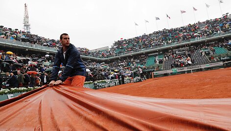 Kei Nishikoris prie&scaron; Richardą Gasquet