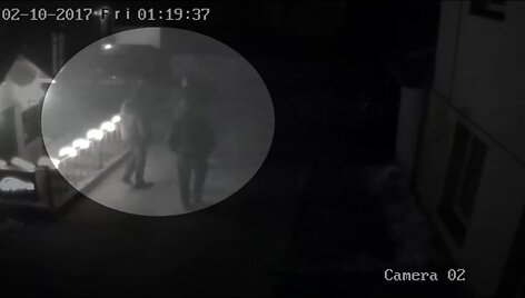 592d8c0cbf51fvideo_592d8bfaa247e