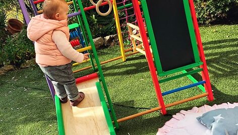 Viktorijos Siegel ir Danieliaus Bunkaus dukra Nicole