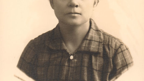 Karolina Buivydienė-Matelytė (motina) 1926 m. 