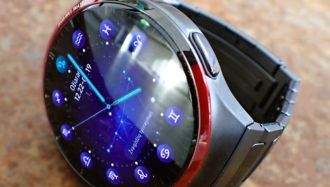 „HUAWEI WATCH 4 Pro Space Edition“ – tiesiog „kosmosas“