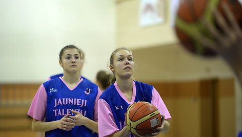 LMKL: &bdquo;Jaunieji Talentai&ldquo; &ndash; &bdquo;Sūduva&ldquo; &ndash; 49:77