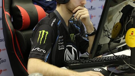 Į Lietuvą atvyko stipriausios CS:GO komandos 