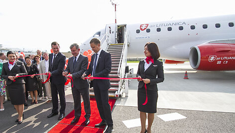 Bendrovės &bdquo;Air Lituanica&ldquo; inauguracija ir pirmasis skrydis