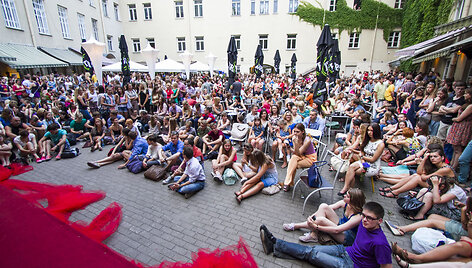 Sauliaus Prūsaičio ir Justės Arlauskaitės-Jazzu projekto &bdquo;Darlings&The Orchestra&ldquo; koncertas   